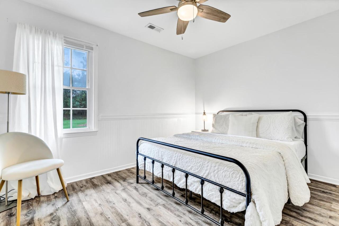 Quiet Escape In * Wilmington